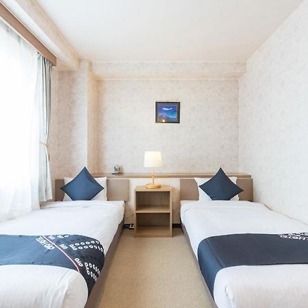 Tabist Business Hotel R Side Канандзава Экстерьер фото
